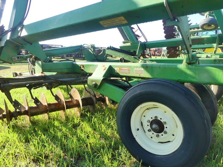 john-deere-637-image-7