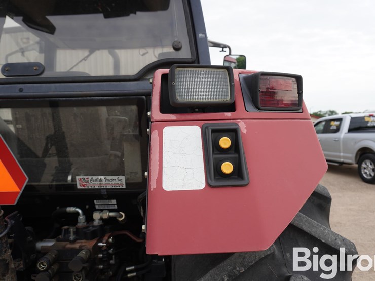1996-case-ih-5230-image-15