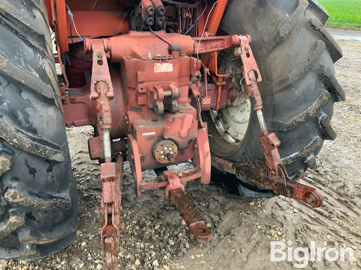 1973-allis-chalmers-7030-image-11