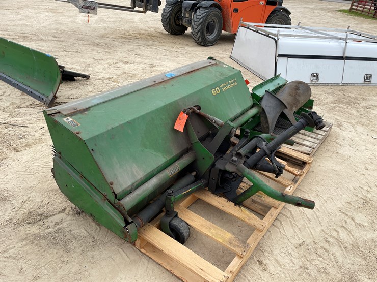 john-deere-60-image-7