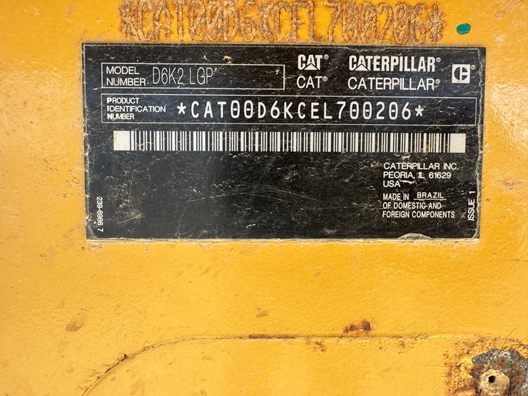 2017-caterpillar-d6k2-lgp-image-74