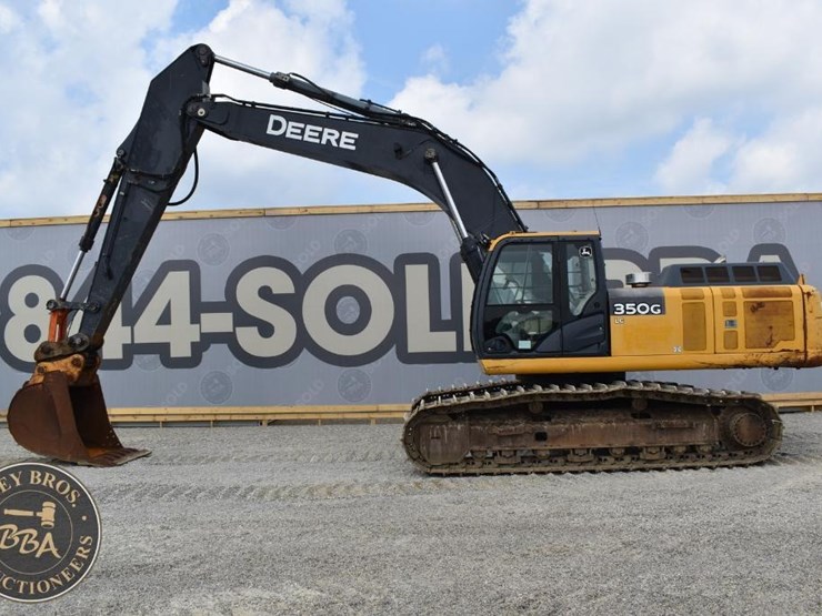 2013-deere-350g-lc-image-9