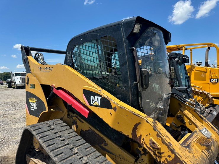 caterpillar-299c-image-29