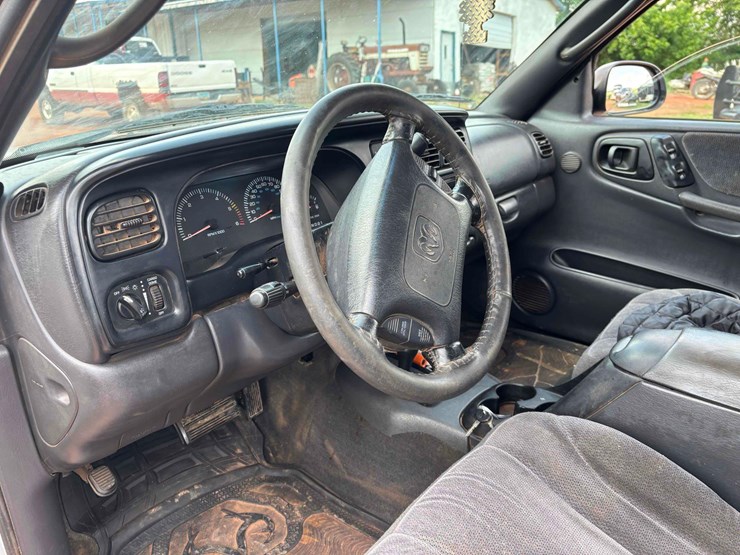 dodge-dakota-image-10