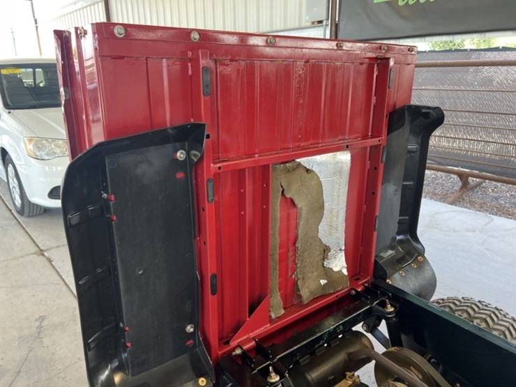 2008-john-deere-gator-image-11