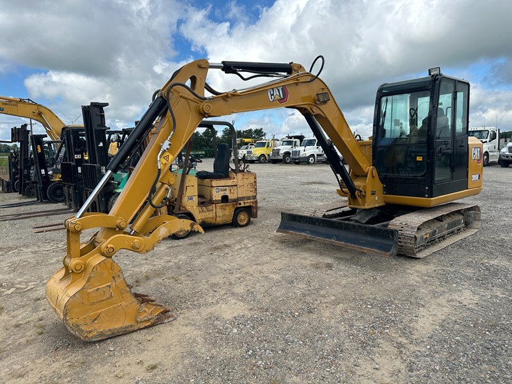 2015-caterpillar-306e-image-1