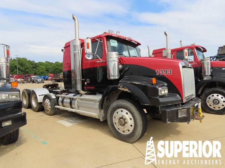 2011-western-star-4900-image-2