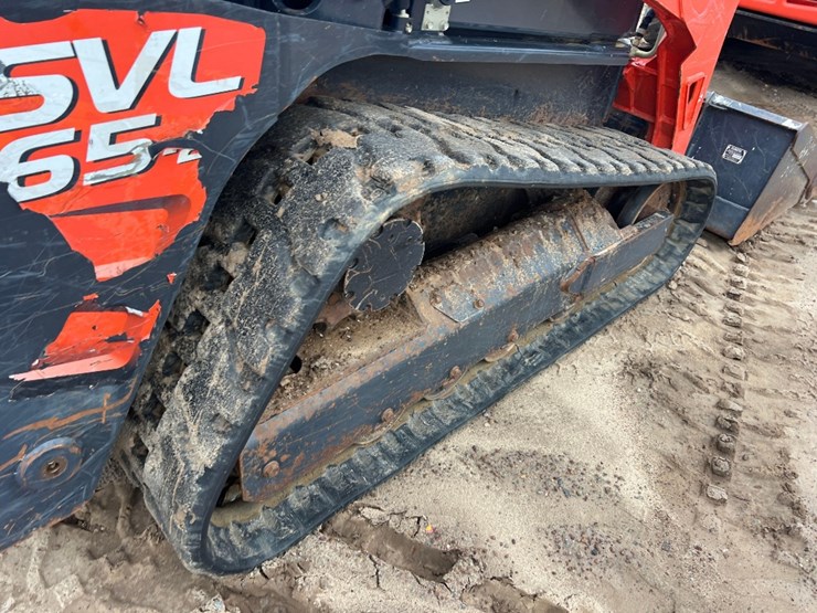 2019-kubota-svl65-2-image-16
