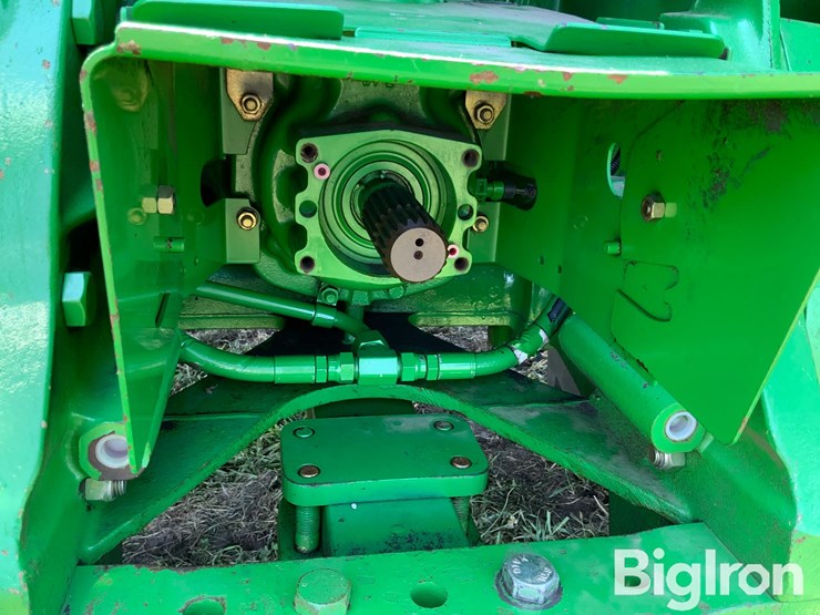 2005-john-deere-8520-image-11
