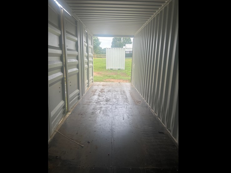 #102-•-one-trip-40ft-shipping-container-image-12