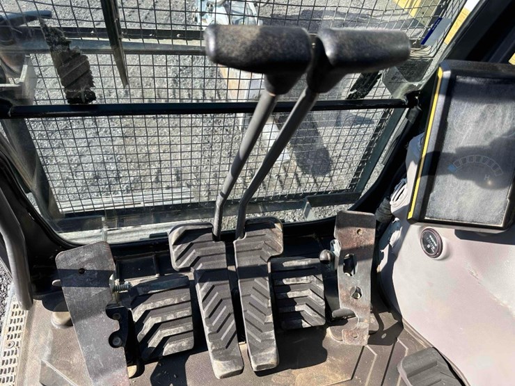2019-volvo-ec350-excavator-image-47