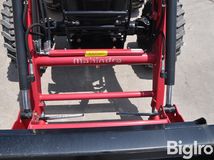 2019-mahindra-3640-hst-image-11
