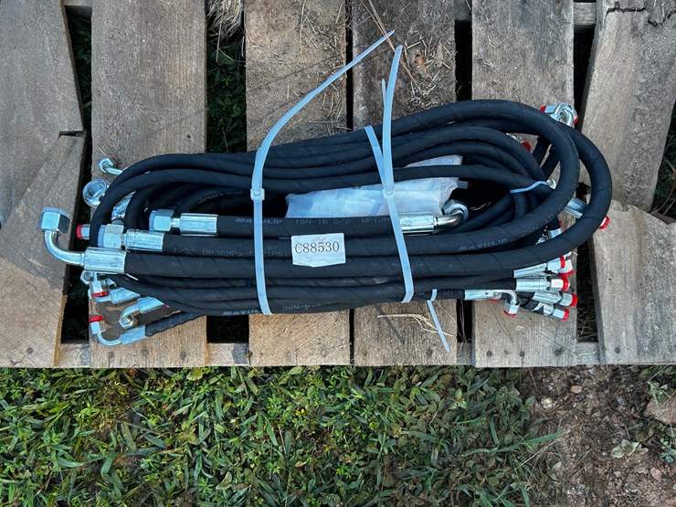 #130-•-mini-x-hydraulic-hose-image-1