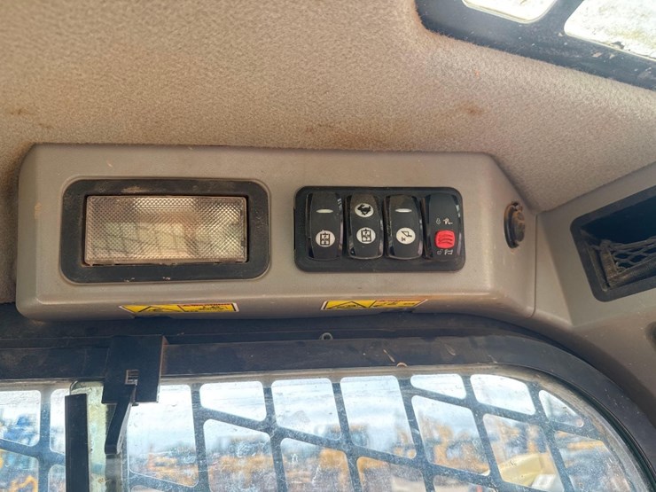 2018-caterpillar-289d-image-30