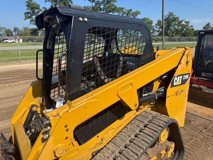 caterpillar-239d-image-7