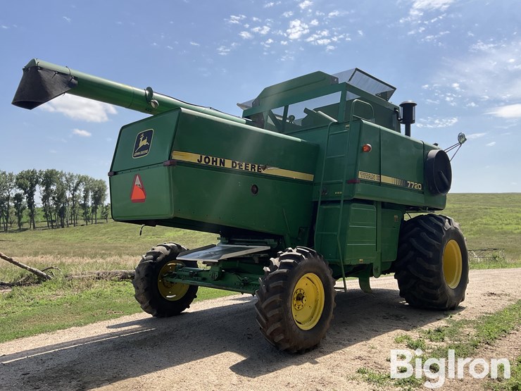 1988-john-deere-7720-image-5