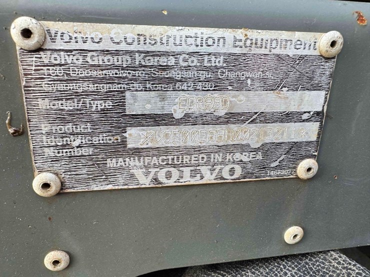 2017-volvo-ecr88d-image-10
