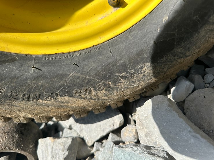 john-deere-54-image-5