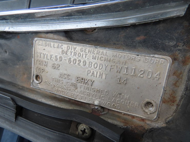 1959-cadillac-fleetwood-4dr-ht-image-15