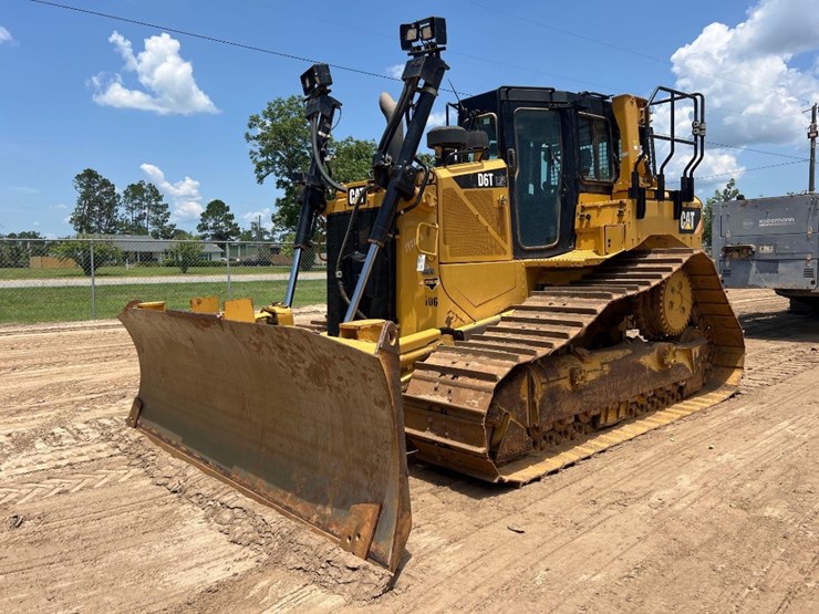 2015-caterpillar-d6t-lgp-image-7