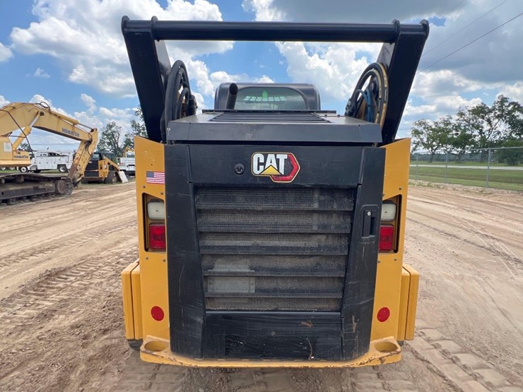 2023-caterpillar-299d3-image-3