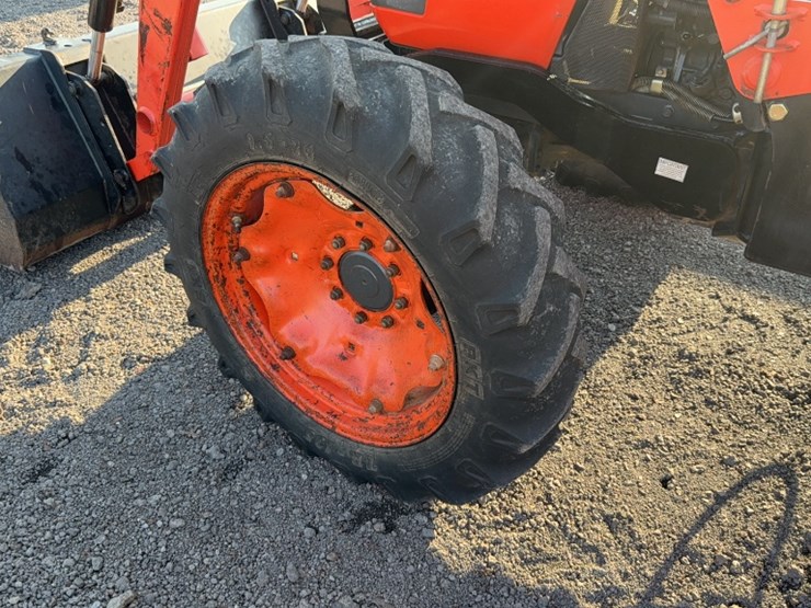 kubota-m6800-image-16