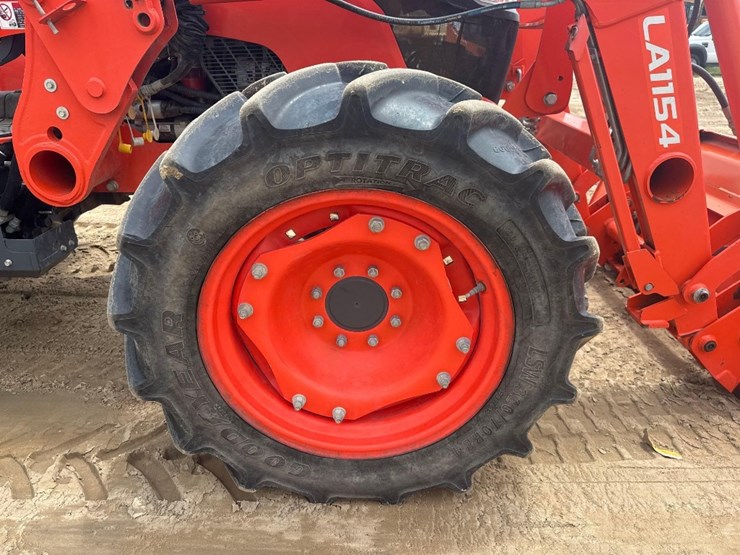 kubota-m7060-image-11
