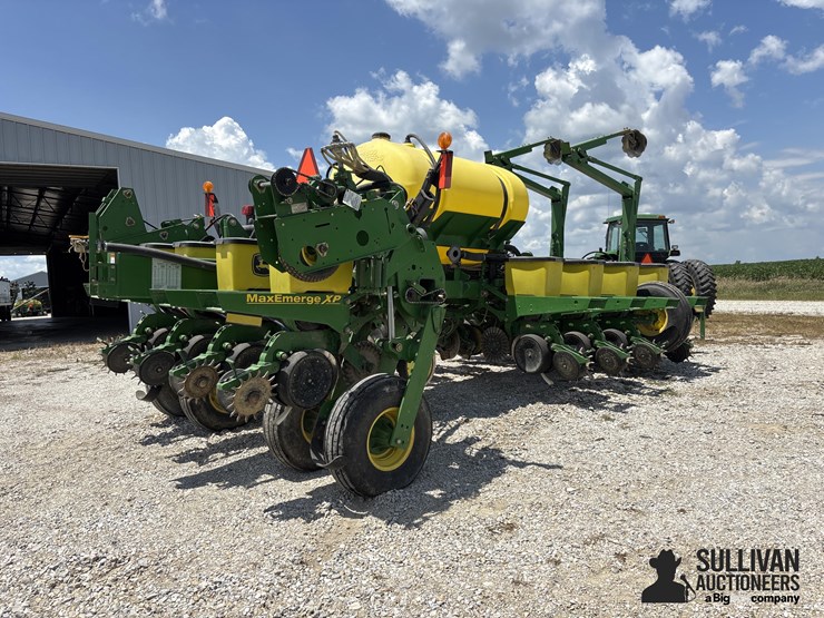 2008-john-deere-1770nt-image-5