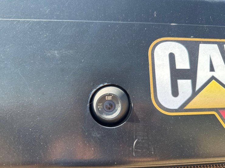 2019-caterpillar-236d3-image-13