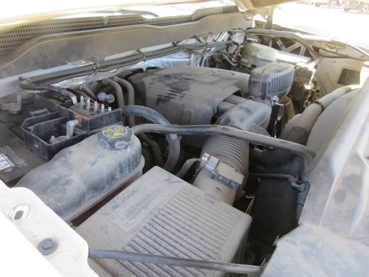 2015-chevrolet-2500hd-image-6