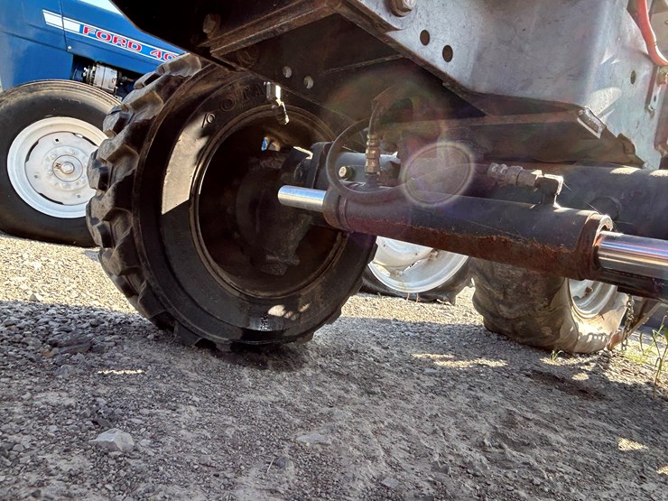 massey-ferguson-1433-image-13
