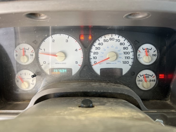 2003-dodge-ram-3500-image-17