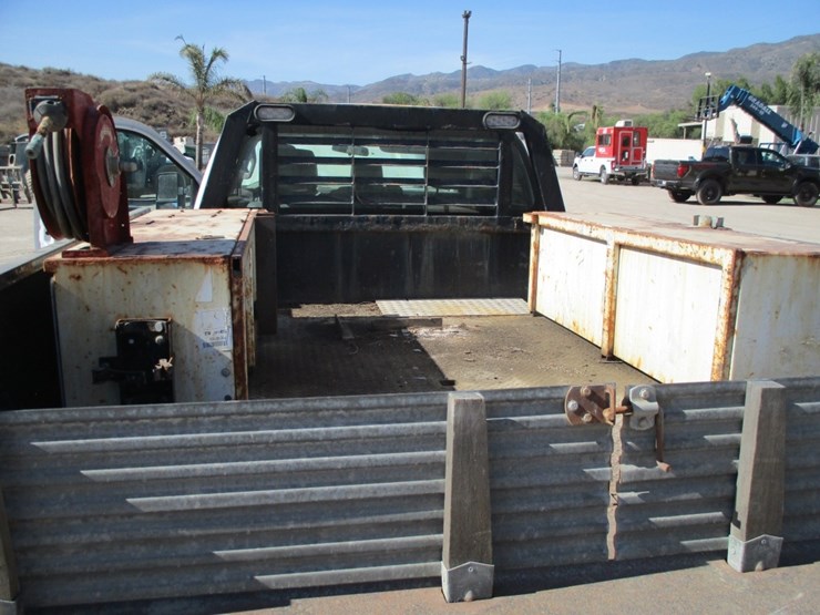2015-ford-f250-sd-image-12