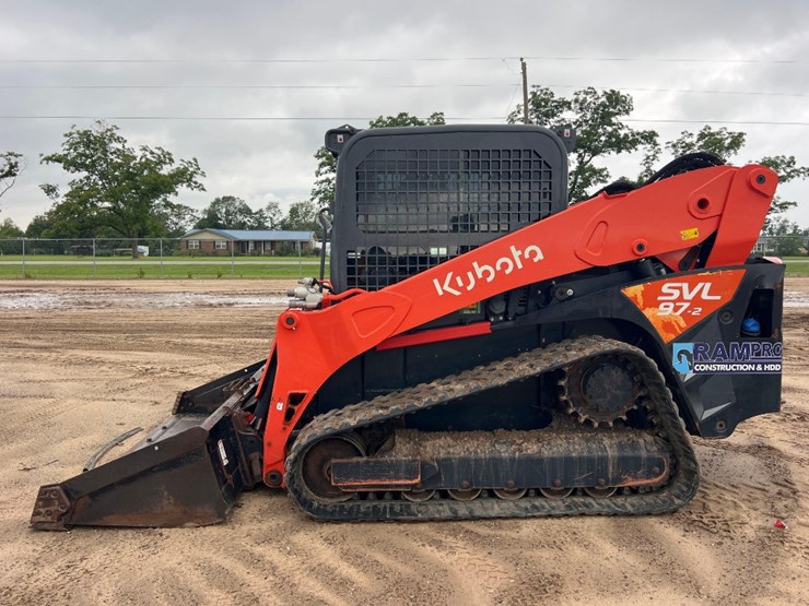 kubota-svl97-2-image-1