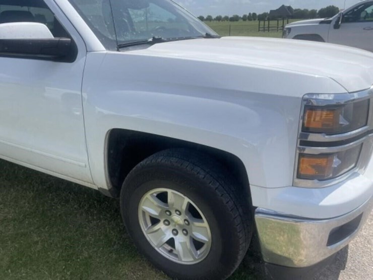2015-chevrolet-silverado-1500-lt-image-5