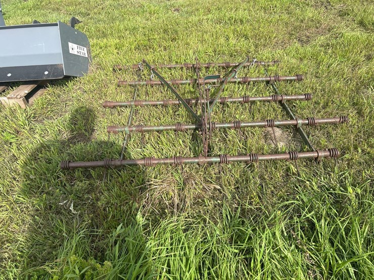 drag-section-image-2