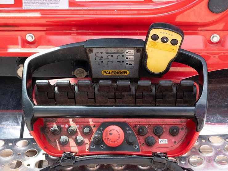 2018-kenworth-t880-image-110
