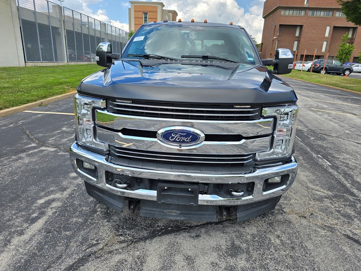 2017-ford-f350-image-50