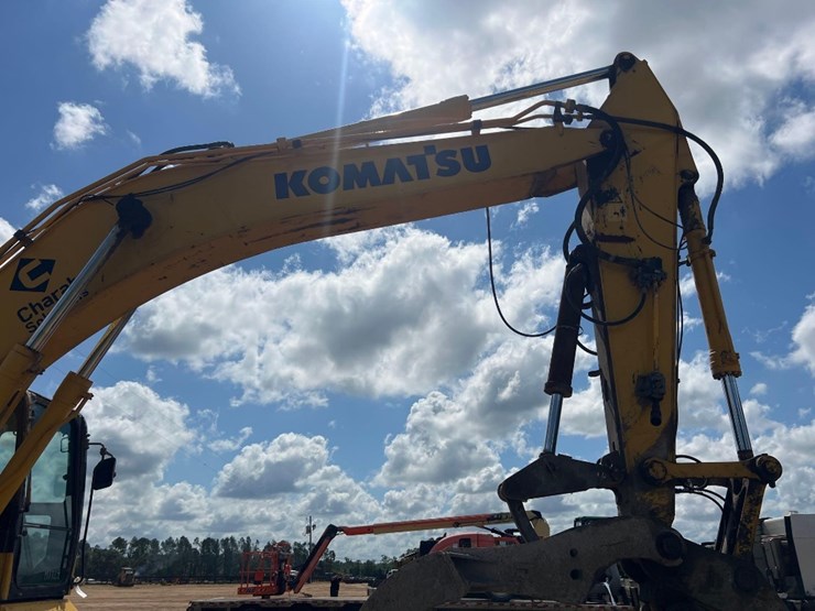 2020-komatsu-pc360-lc-11-image-26