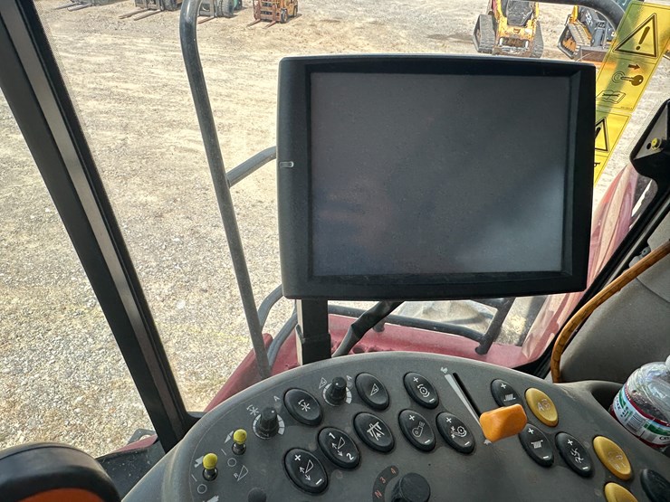 2012-case-ih-7230-image-92