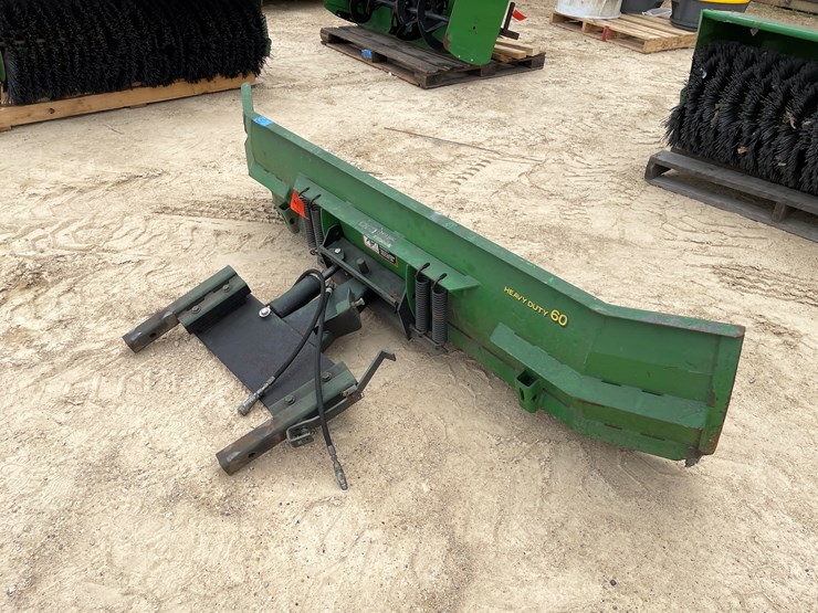 john-deere-60-image-4
