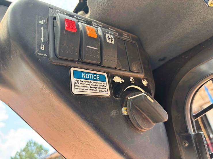 2018-asv-rt75-skidsteer-image-20