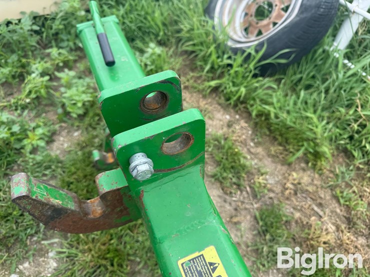 john-deere-3-pt-fast-hitch-image-10