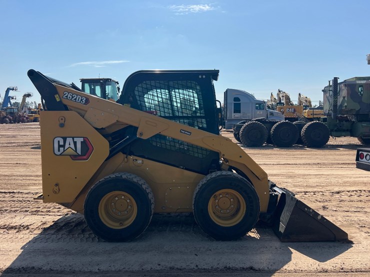 2019-caterpillar-262d3-image-5