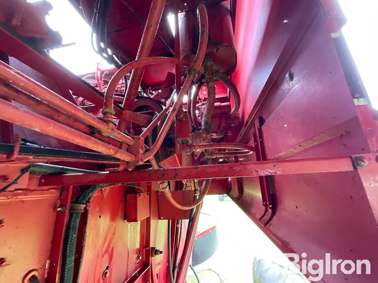 case-ih-1660-image-13