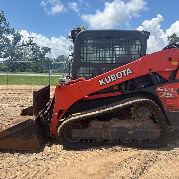 KUBOTA SVL75-2