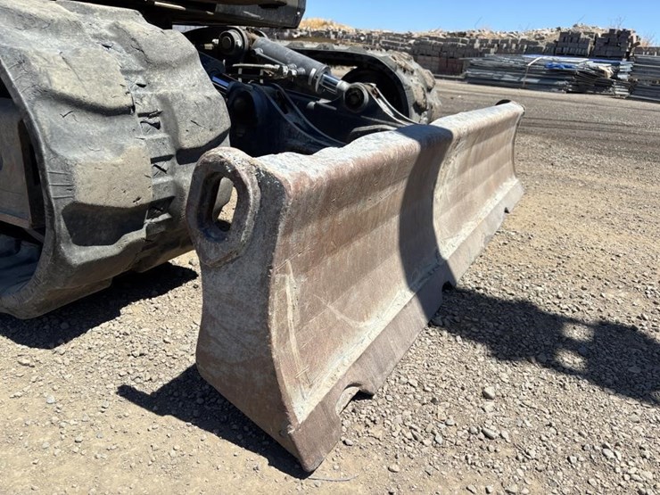 2018-bobcat-e85-image-10