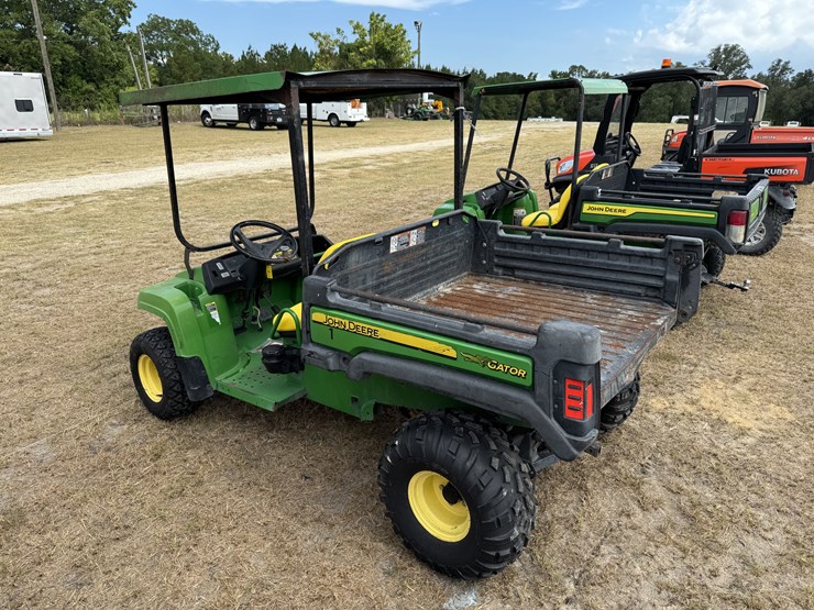 john-deere-gator-image-7