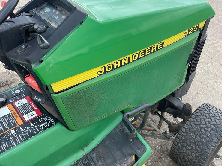 john-deere-425-image-12