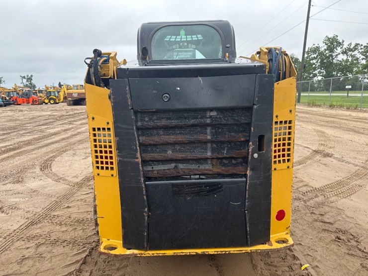 2023-caterpillar-236d3-image-7